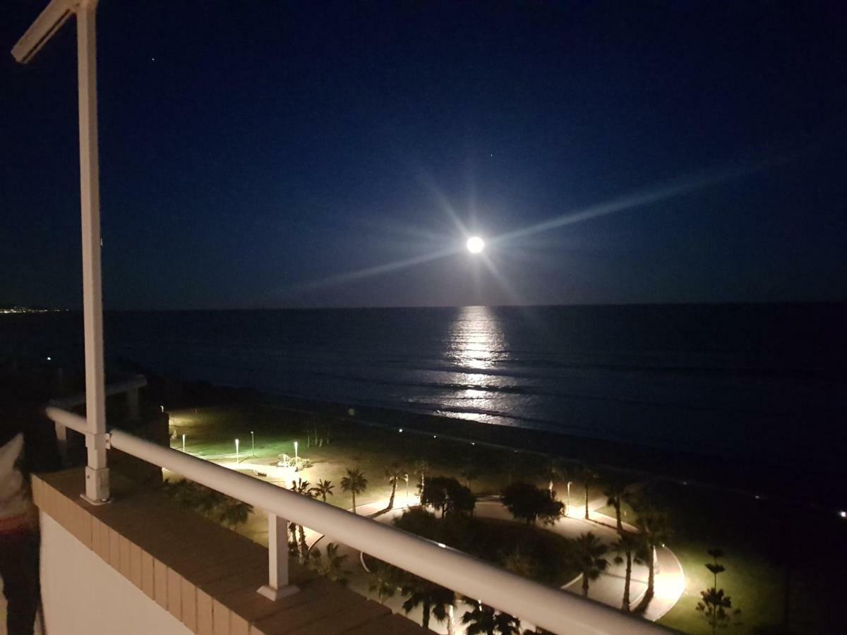 Апартаменти Cala Blanca 2 Frontal Al Mar Оропеса-дель-Мар Екстер'єр фото